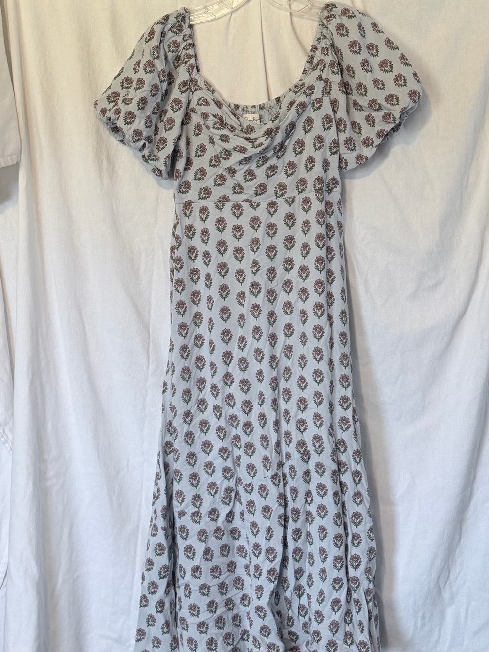 Jessica Simpson Light Blue Floral Smocked Puff Sleeve Midi Dress